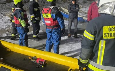 Ćwiczenia z zakresu ratownictwa lodowego