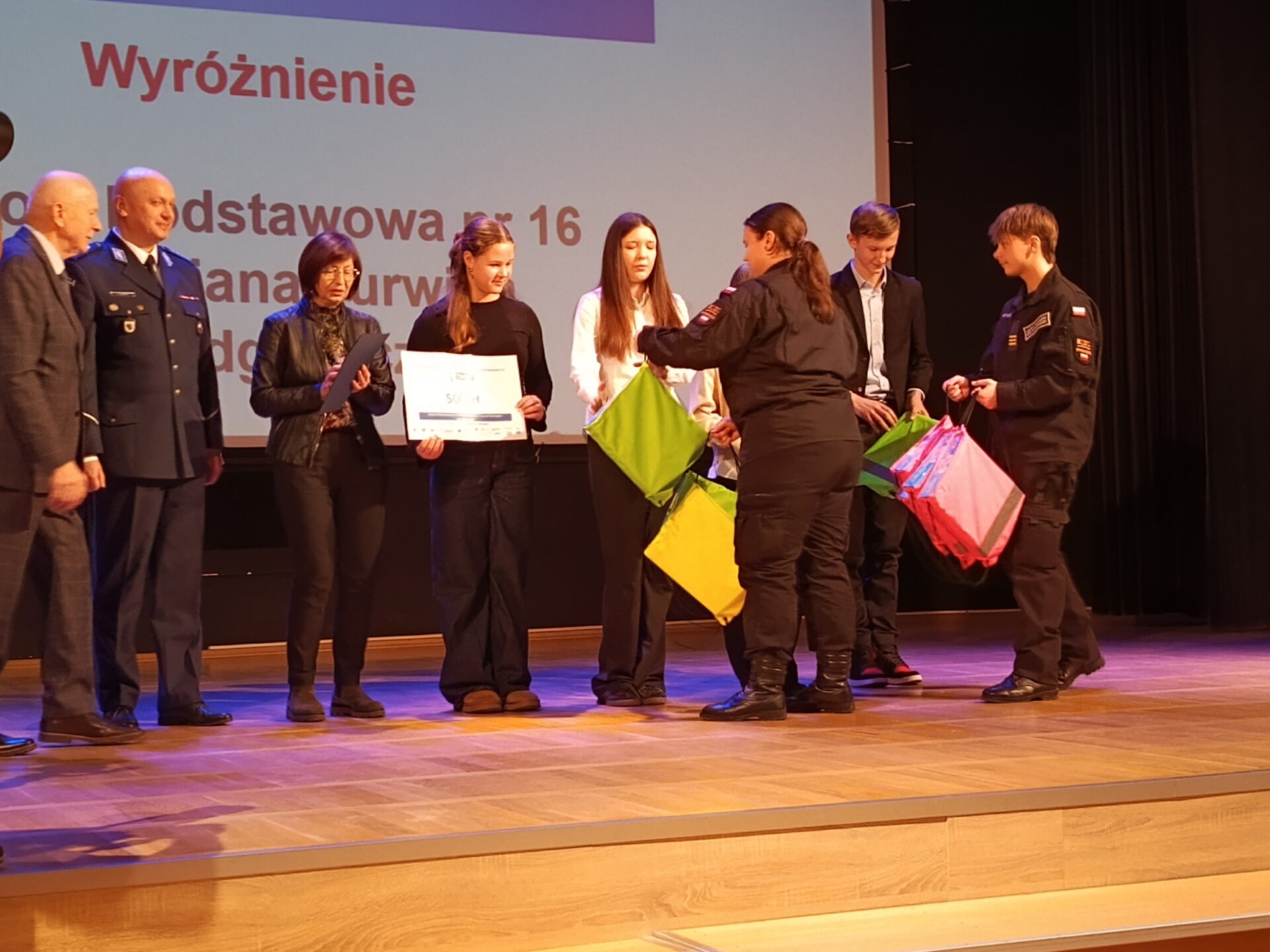 Gala finałowa wojewódzkiego etapu I edycji konkursu „Odblaskowa szkoła” 2025.